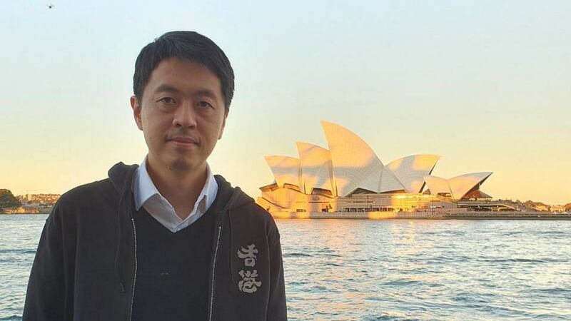 流亡的香港立法会前议员许智峯形容,《基本法》23条是进一步剥夺港人人权的法律,犯罪行为的定义含糊,与港人的认知不同,相对《国安法》更容易陷人入罪和被重判。(RFA资料图/受访者提供)