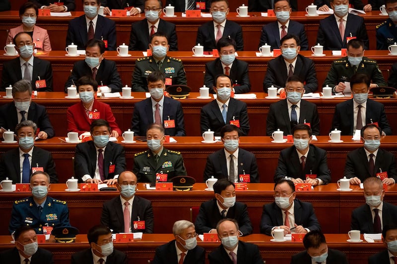 2022年10月16日,代表们出席中共第二十次全国代表大会。(美联社)