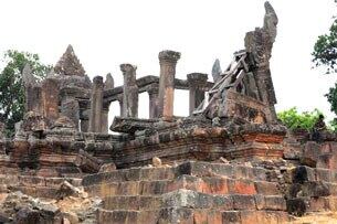 Pullout Ordered in Temple Row