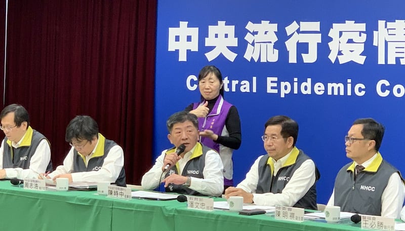 中央疫情指挥中心发布对港澳人士赴台的限制。（记者夏小华摄）