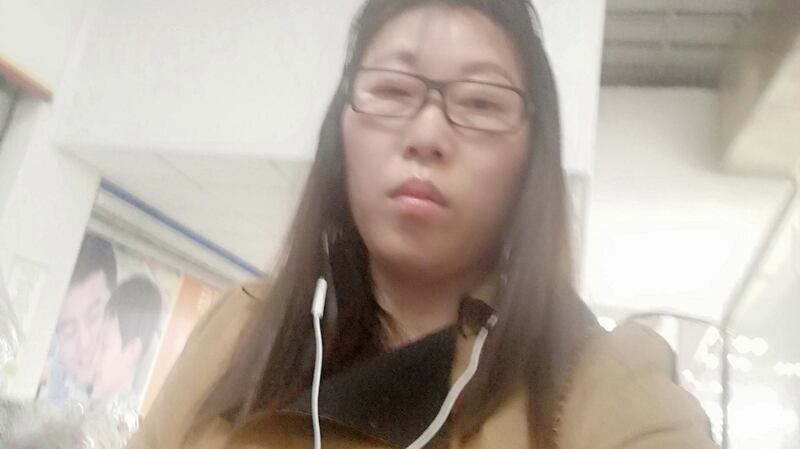 网名“心悦白云”的吴怀云。(吴怀云提供)