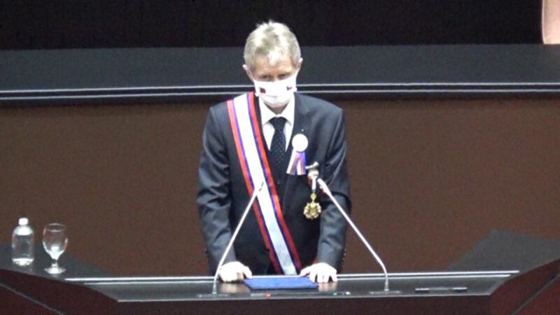 捷克议长维特齐受到台湾立法院长游锡堃邀请在立法院演讲,受颁一等奖章表彰他不畏强权,在国际社会支持台湾。(记者夏小华摄)