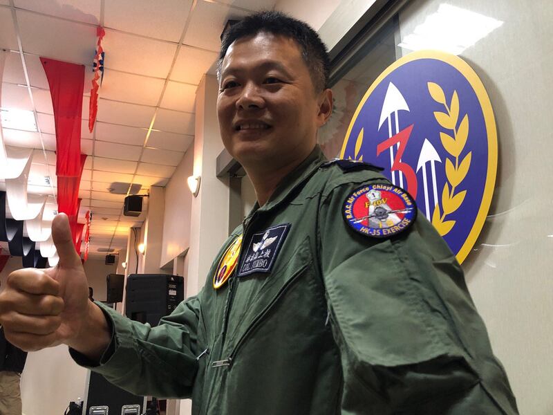 2019年5月28日,F-16V任务领队上校队长林猷翔。(记者夏小华摄)