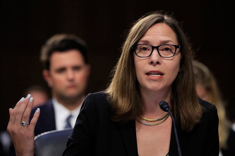 美国国家安全委员会中国与台湾事务资深主任罗森伯格(Laura Rosenberger)周一重申,两国势必会陷入长期的激烈和全面的竞争关系。(美联社图片)