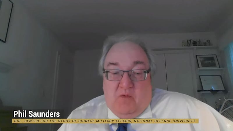 美国国防大学国防大学(National Defense University)中国军事研究中心主任桑德斯(Phillip Saunders)。(视频截图)
