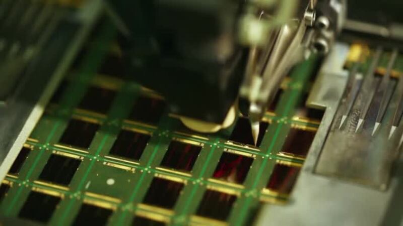 荷、日、美联手 限制对中国半导体出口(路透社视频截图)