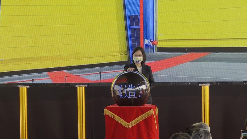 台湾潜鉴国造厂房。(记者李宗翰摄)