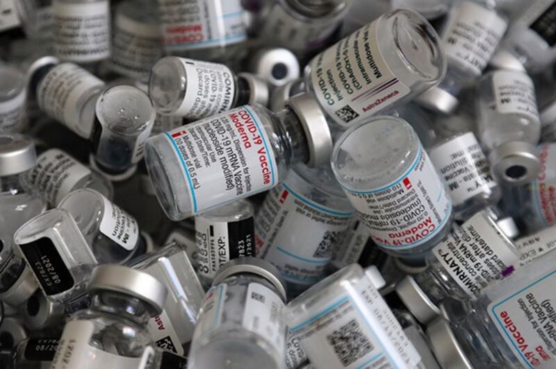 美国研发生产的莫德纳疫苗（美联社）