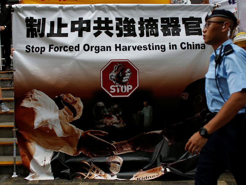 在北京冬奥会正式开幕当天,法国国民议会讨论一项有关人体器官贩卖的法案,指控中国政府针对新疆穆斯林和法轮功习练者实施强制性摘取器官。(路透社资料图片)