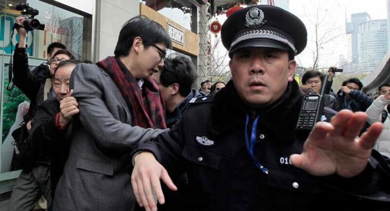 在国家主席习近平领导下,中国政府对人权的持续性打压在境内、境外均进一步扩大。(美联社资料图片)