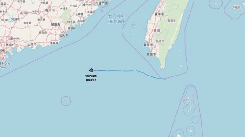 美国海军EP-3E电子侦察机从冲绳飞往南海,一度非常靠近恒春半岛12海浬处。(图撷自Aircraft Spots推特)